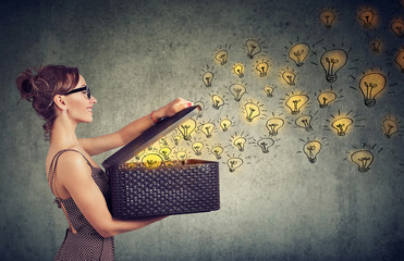 乒乓球拍（横拍）反手长胶的打法